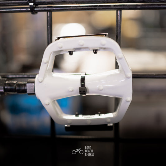 Bike Pedals Alloy White